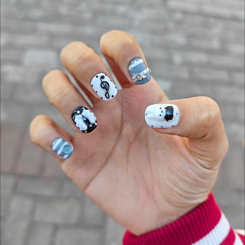 Miffy Press-on Nails Korte Vie - Anime Merchandise Nepal recensie en prijs